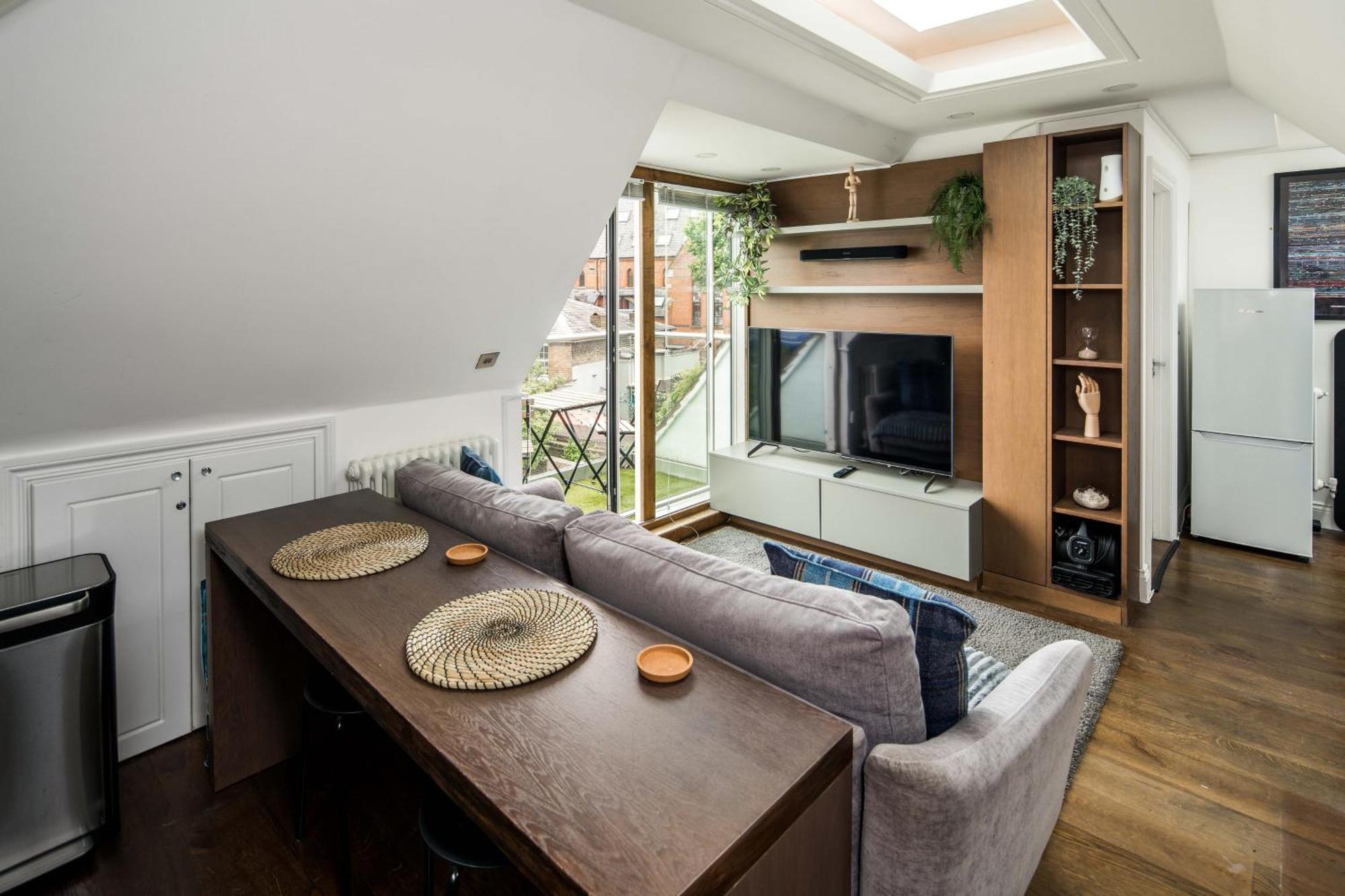 Apartment Sleek And Stylish 1bd With Balcony, Hammersmith *