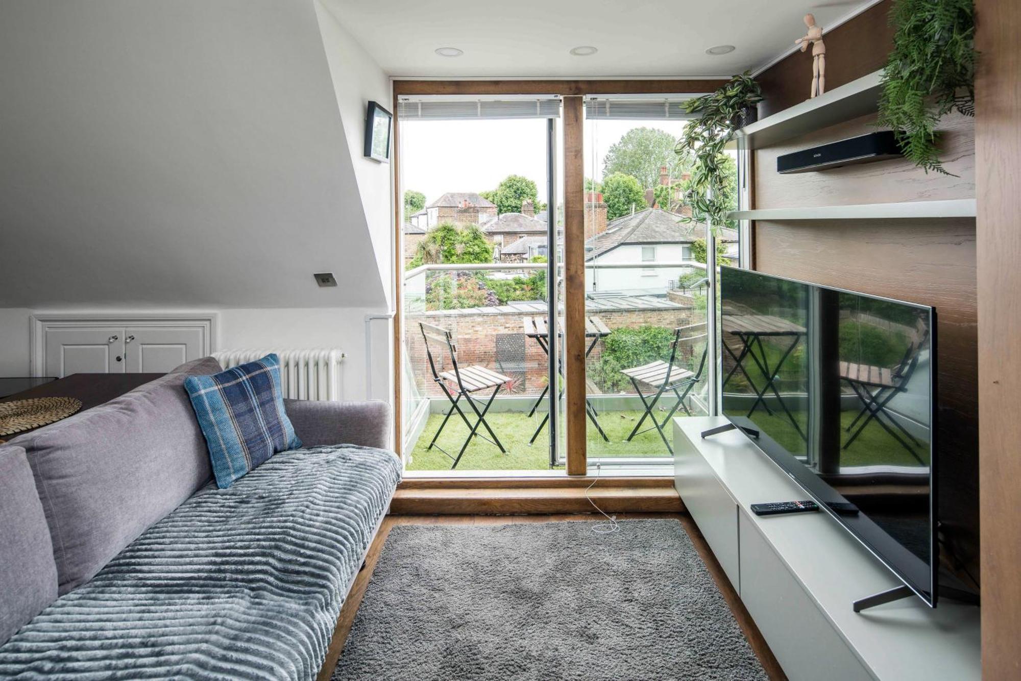 Sleek And Stylish 1bd With Balcony, Hammersmith